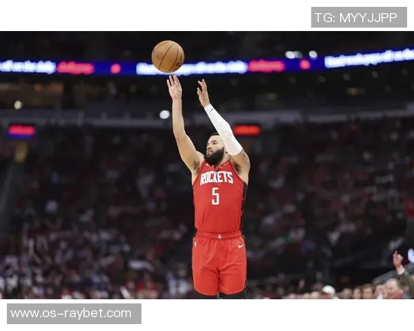 弗雷德范弗利特的崛起之路与NBA赛场的辉煌成就探讨